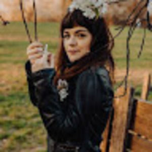 Meet your Posher, Vanessa